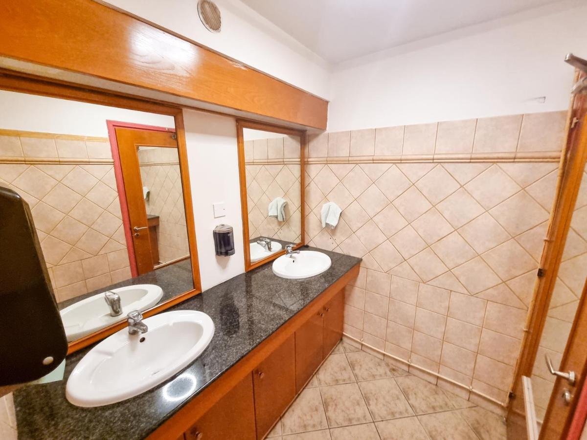 Unique City Hostel 100 Meters From Beach Larnaca Exterior photo