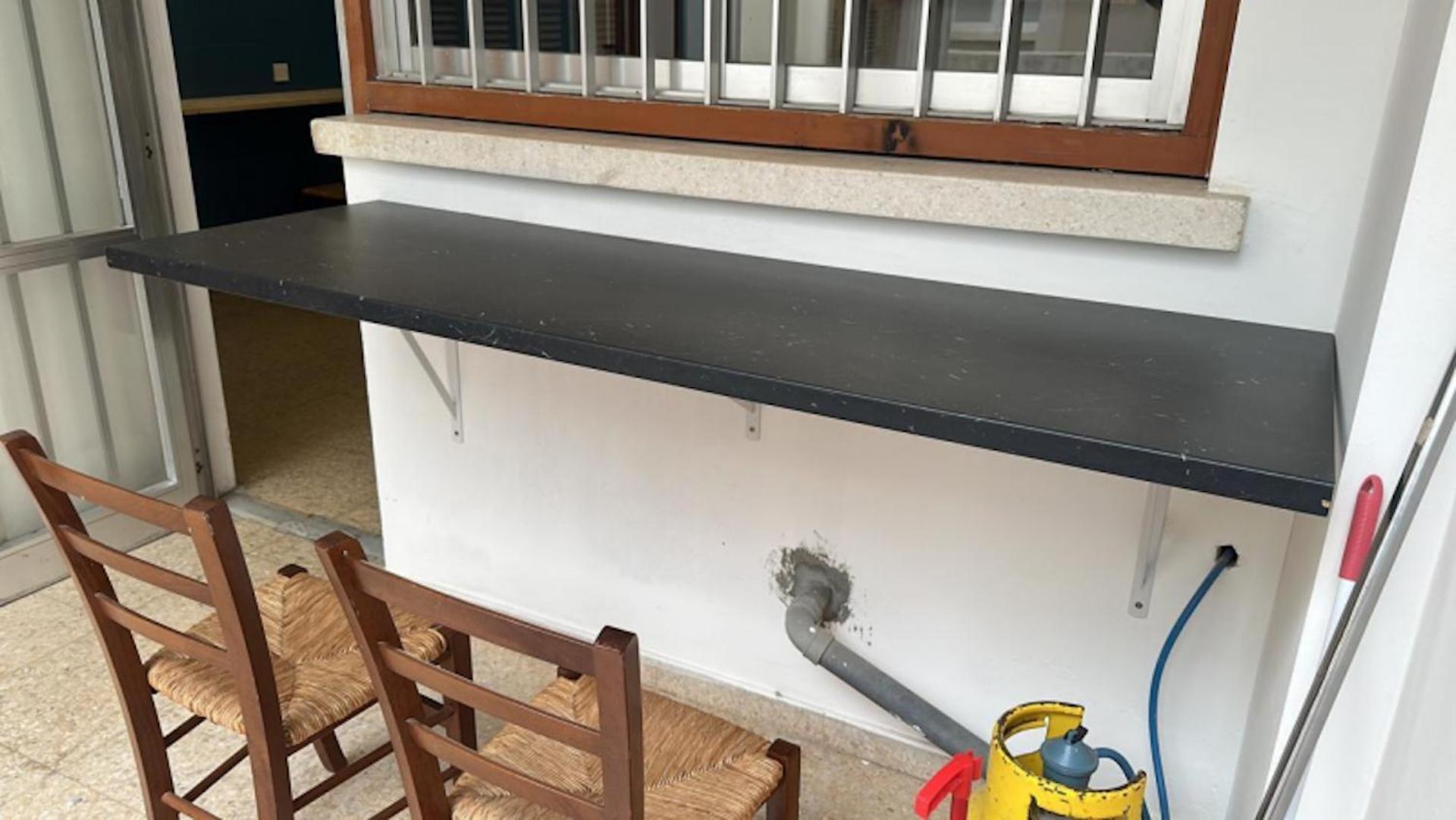 Unique City Hostel 100 Meters From Beach Larnaca Exterior photo